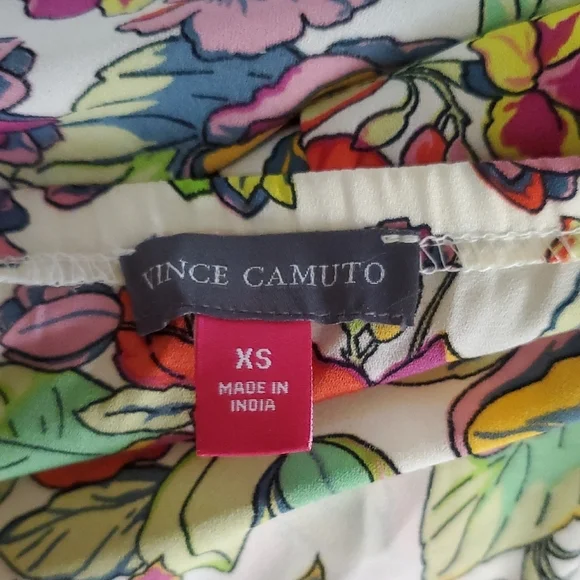 NWT Vince Camuto Women's Floral Off the Shoulder Tie Hem Top Size XS - Picture 9 of 11